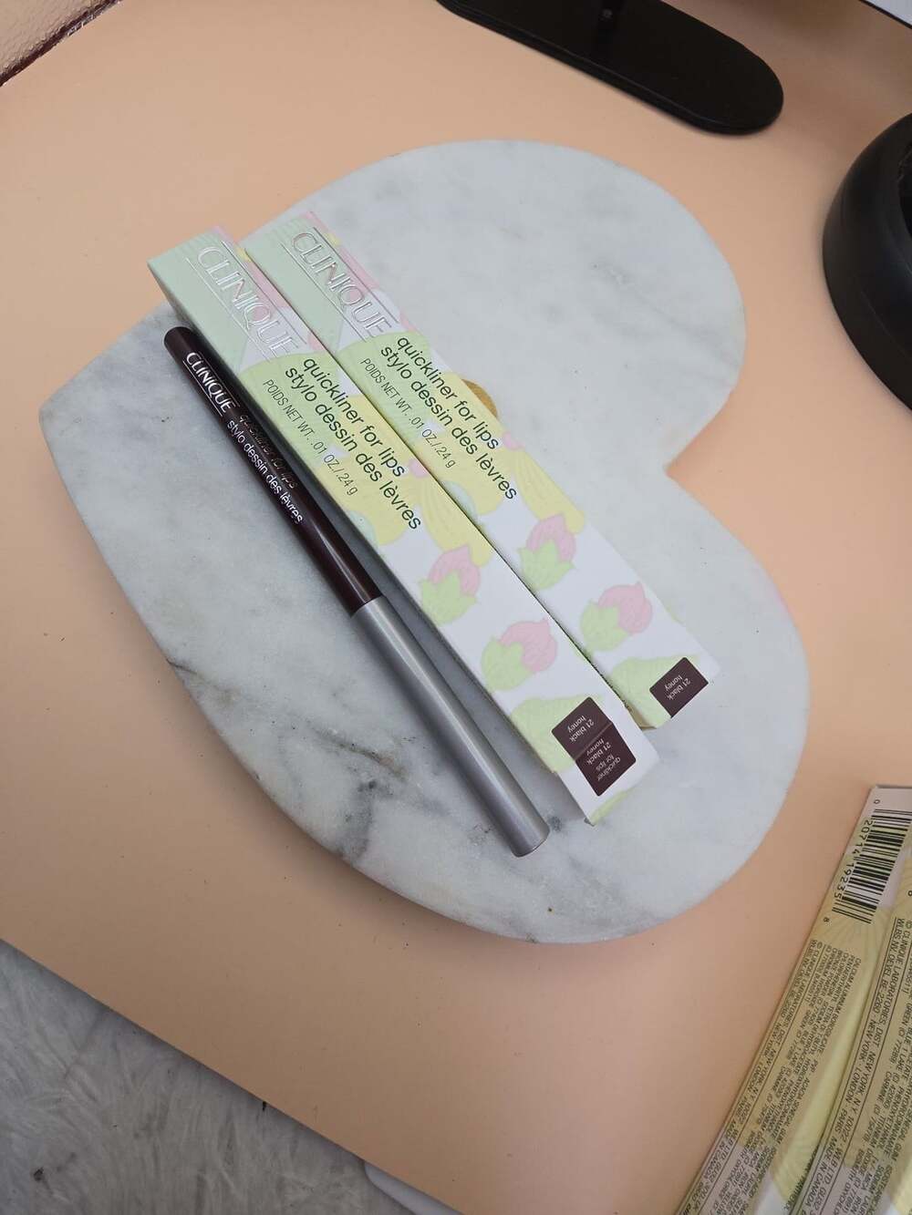 2x Clinique Quickliner For Lips 21 Black Honey